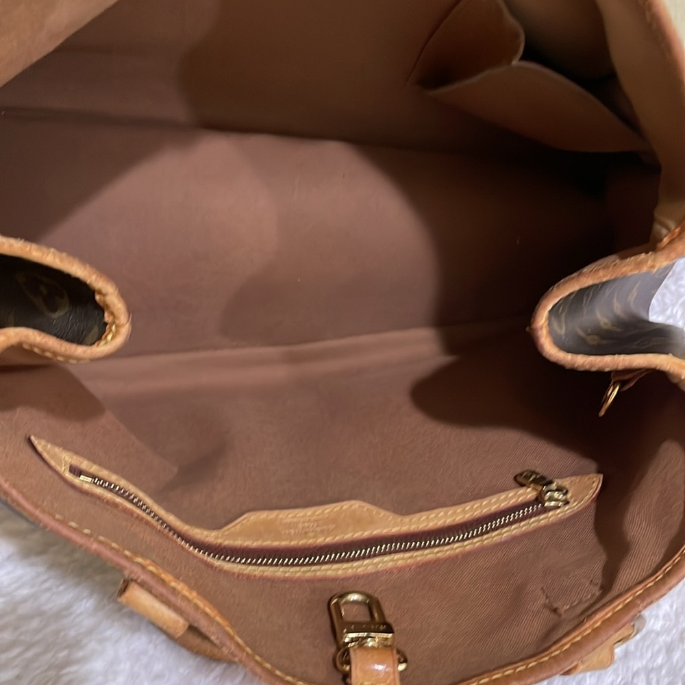 Louis Vuitton Monogram Canvas Brown Shoulder Bag with Tan Leather Handles - Picture 12 of 14
